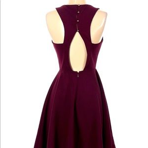 Open keyhole back dress NWOT